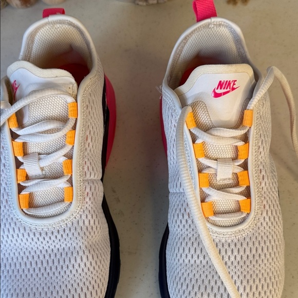 Nike Air Max Motion 2 Womens Athletic Running Shoes White Pink Yellow Blue Sz 6 - Picture 4 of 14